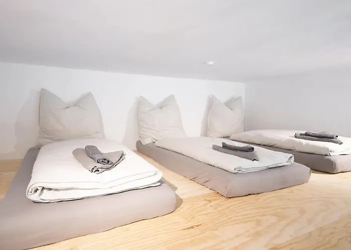 Loft Flair Near Rotkreutzplatz *
