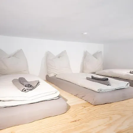 Loft Flair Near Rotkreutzplatz *