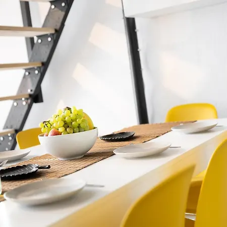 Apartment Loft Flair Near Rotkreutzplatz *